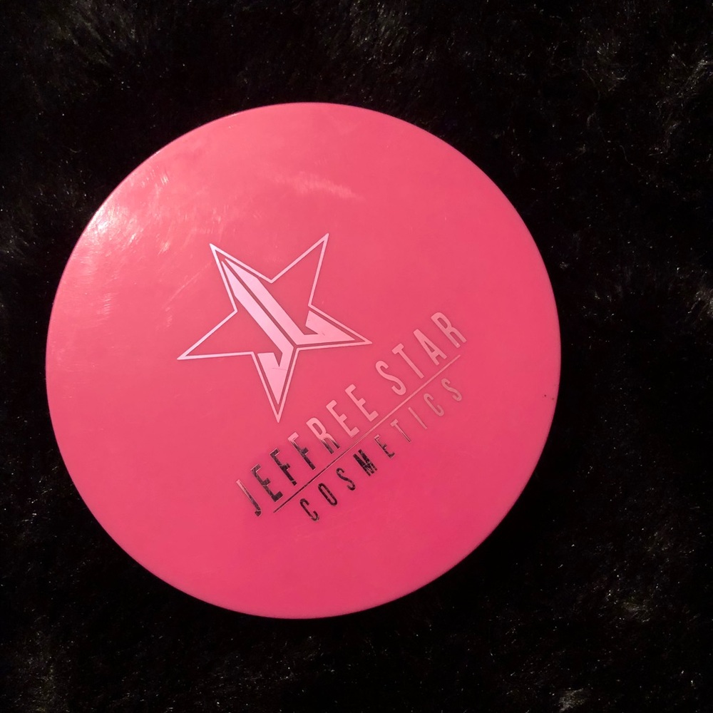 Jeffree Star Cosmetics Highlighter